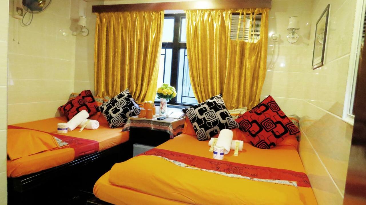 Hostel 16 Paris Guest House Block E Reception 10Th Floor Hong Kong Exterior photo