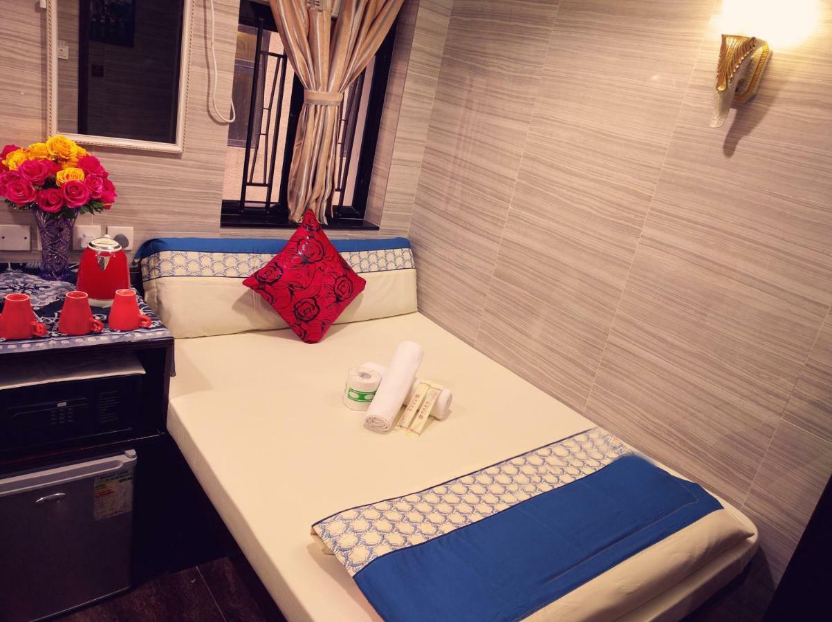 Hostel 16 Paris Guest House Block E Reception 10Th Floor Hong Kong Exterior photo